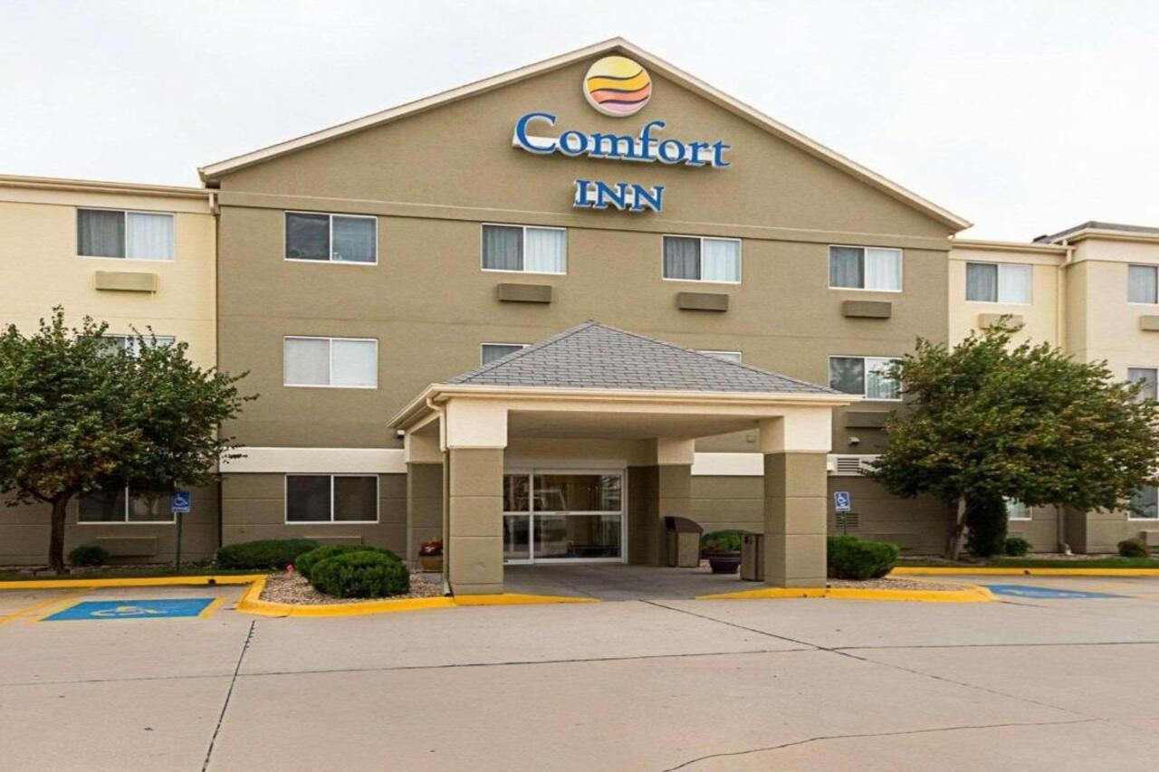 Comfort Inn East Вічіта Екстер'єр фото